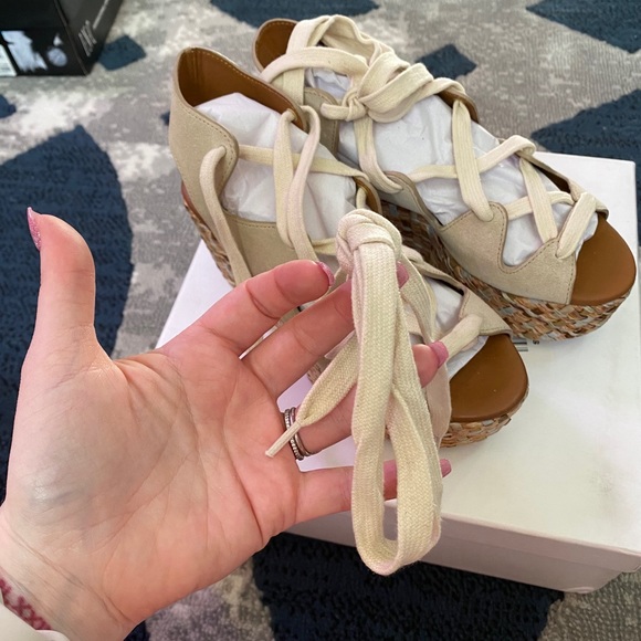 See by Chloe espadrilles Size 35/5 BNIB - Picture 5 of 8